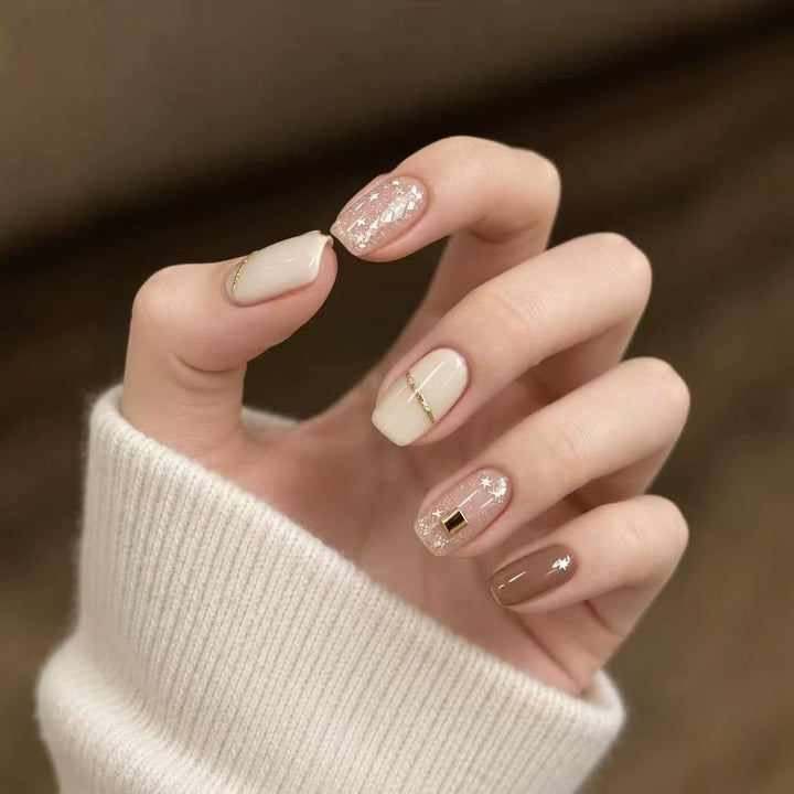 Decorative Press-On Nail Art Set