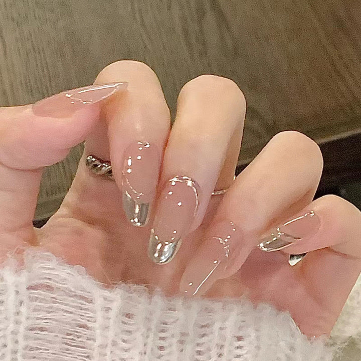 Modestly Chic Press-On Nails Kalsten