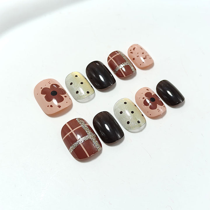 Artful Nail Tips Kalsten