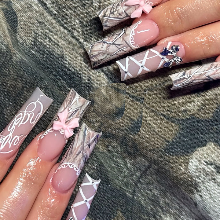 Decorative Long Press-On Nails Kalsten