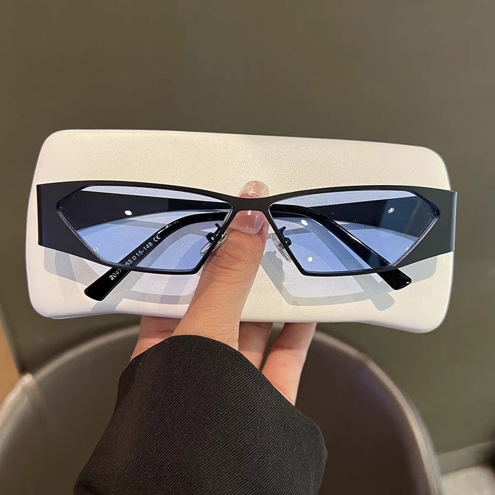 Designer sunglasses with angular frame Kalsten