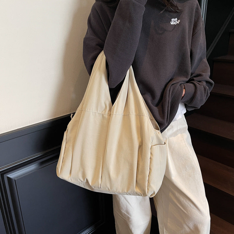 Spacious Everyday Hobo Bag Kalsten