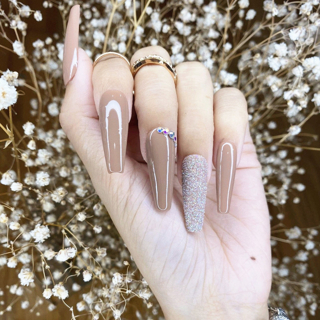 Stiletto Press-On Nail Set with Rhinestone Accents