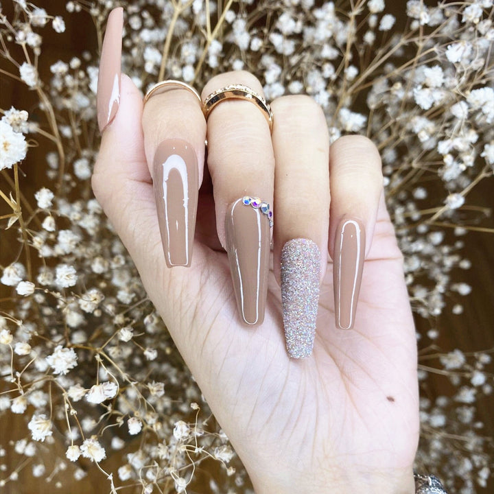 Stiletto Press-On Nail Set with Rhinestone Accents