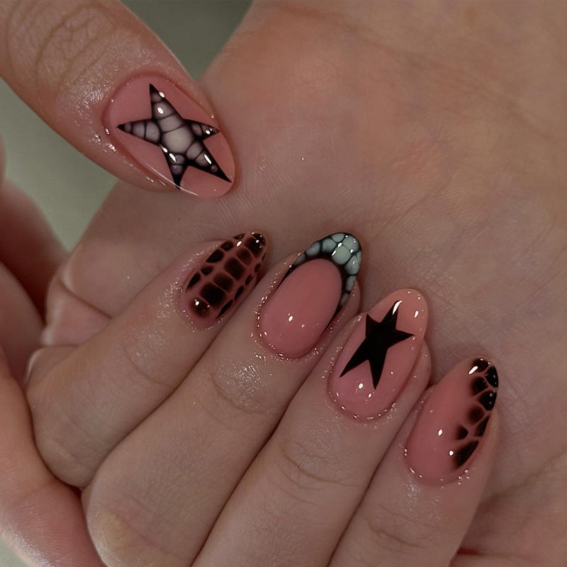 Artificial nail set with modern star and animal motifs Kalsten