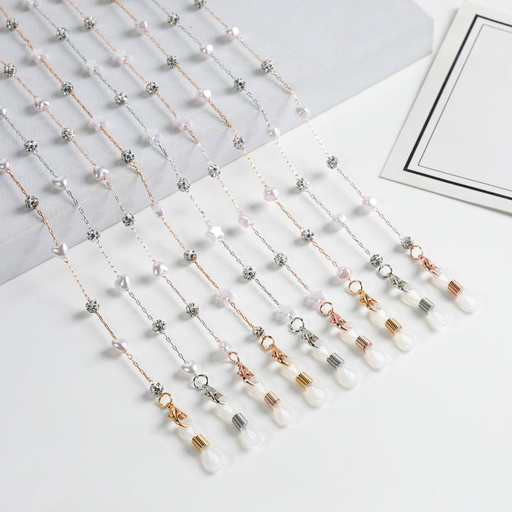 Elegantly Beaded Eyewear Chain kalsten