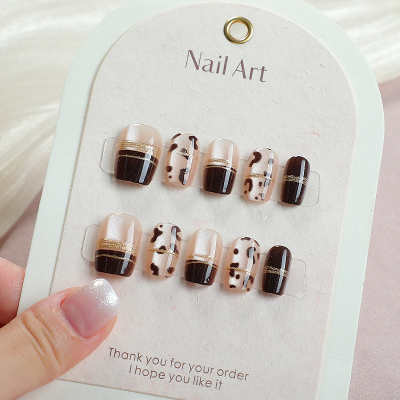 Contemporary Patterned Press-On Nail Art Set Kalsten