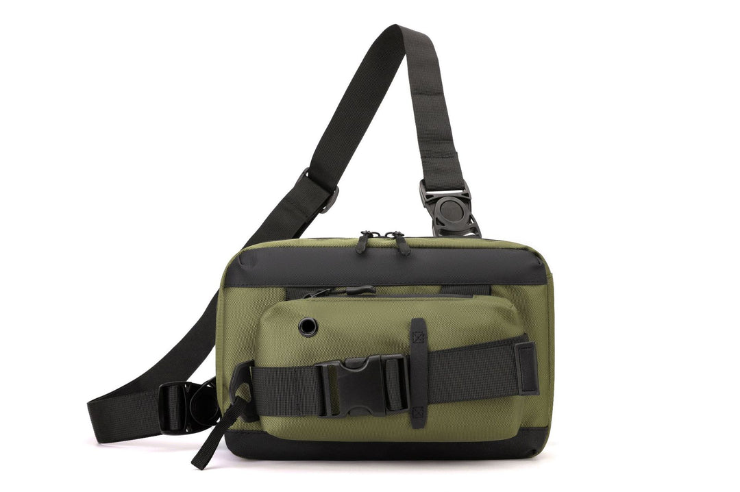Versatile Outdoor Adventure Sling Bag