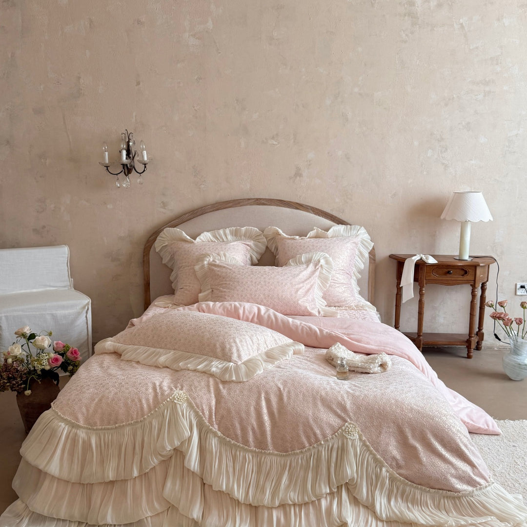 Romantic bedding set