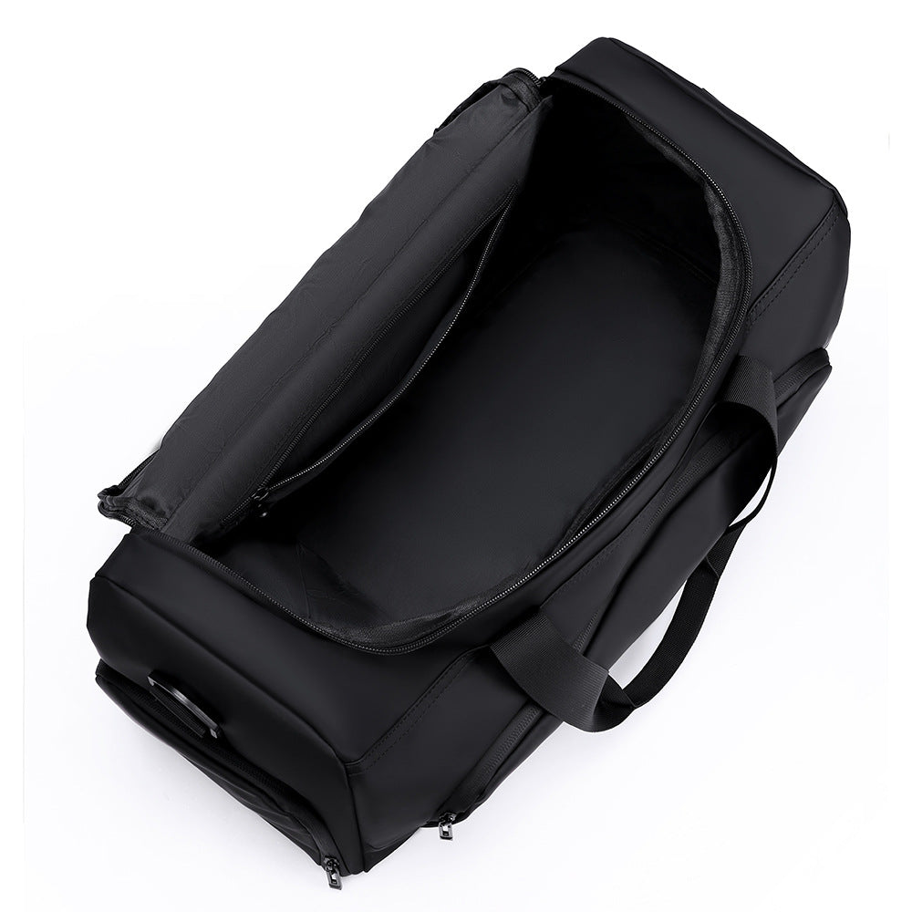 Sporty travel bag with extendable main compartment and multiple organizing pockets Kalsten