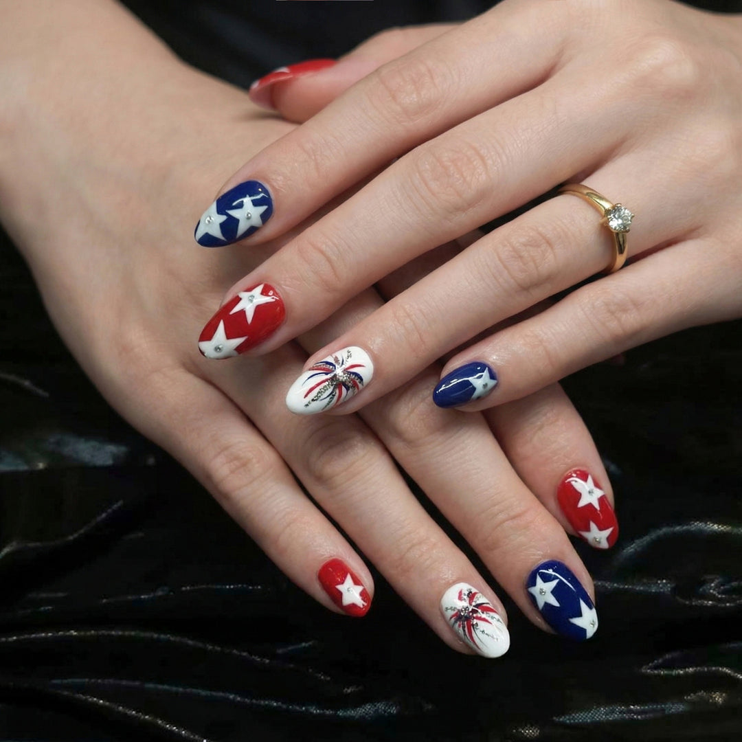 Artistic 4th of July Themed Press-On Nail Art Set Kalsten