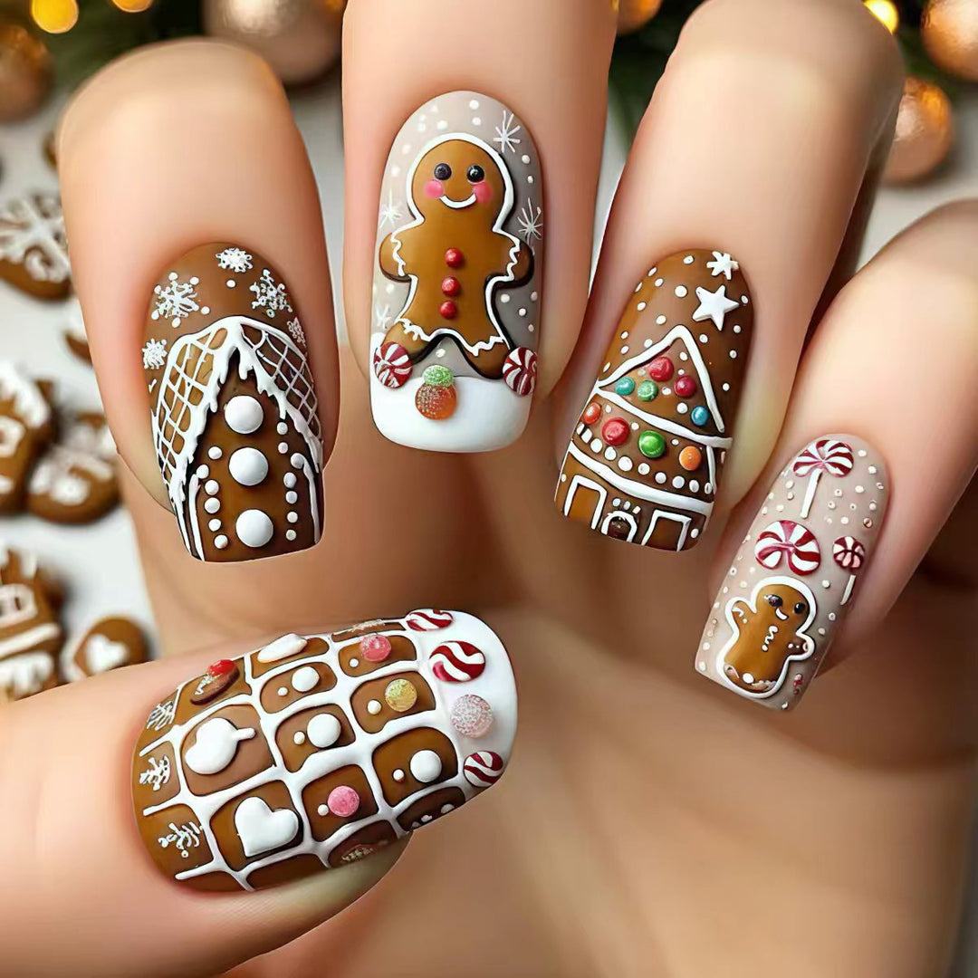 Gingerbread-Themed Nail Art Kalsten