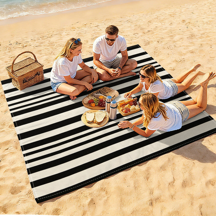 Mandala Design Beach Mat Kalsten