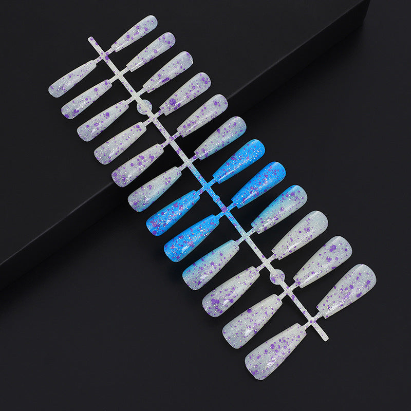 Artificial nails in creative drop design Kalsten