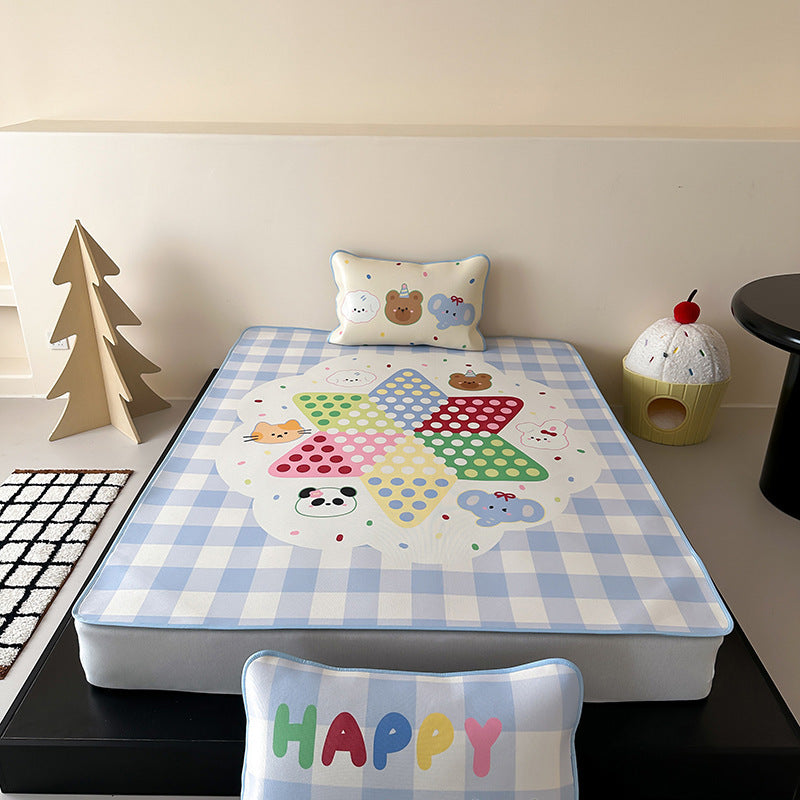 Children's mattress topper with panda print, measuring scale and two pillows non-slip washable