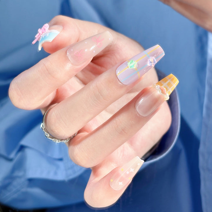 Artistic Press-On Nail Set with Whimsical Designs Kalsten