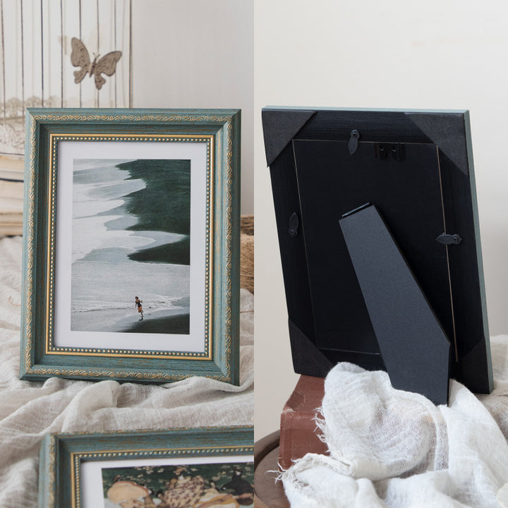 Elegant Classic Picture Frame