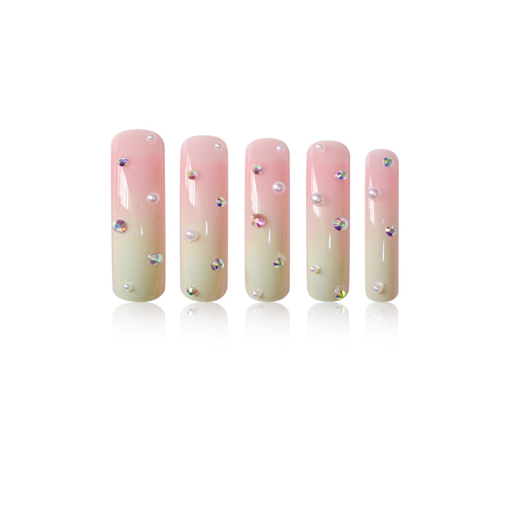 Artistic Long-Length Press-On Nail Art Kalsten