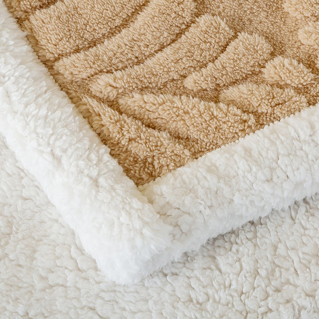 Cozy Fleece Throw Blanket Kalsten