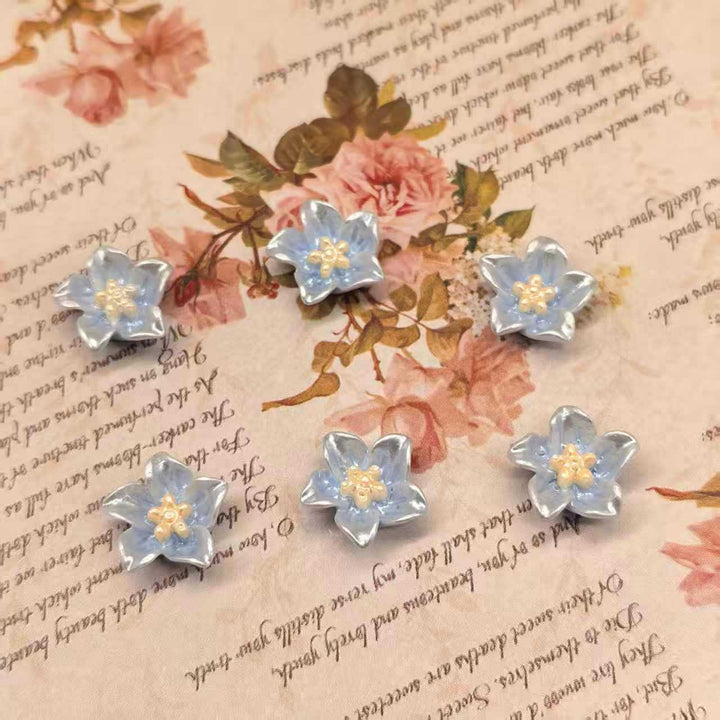 Decorative flower appliqués Kalsten