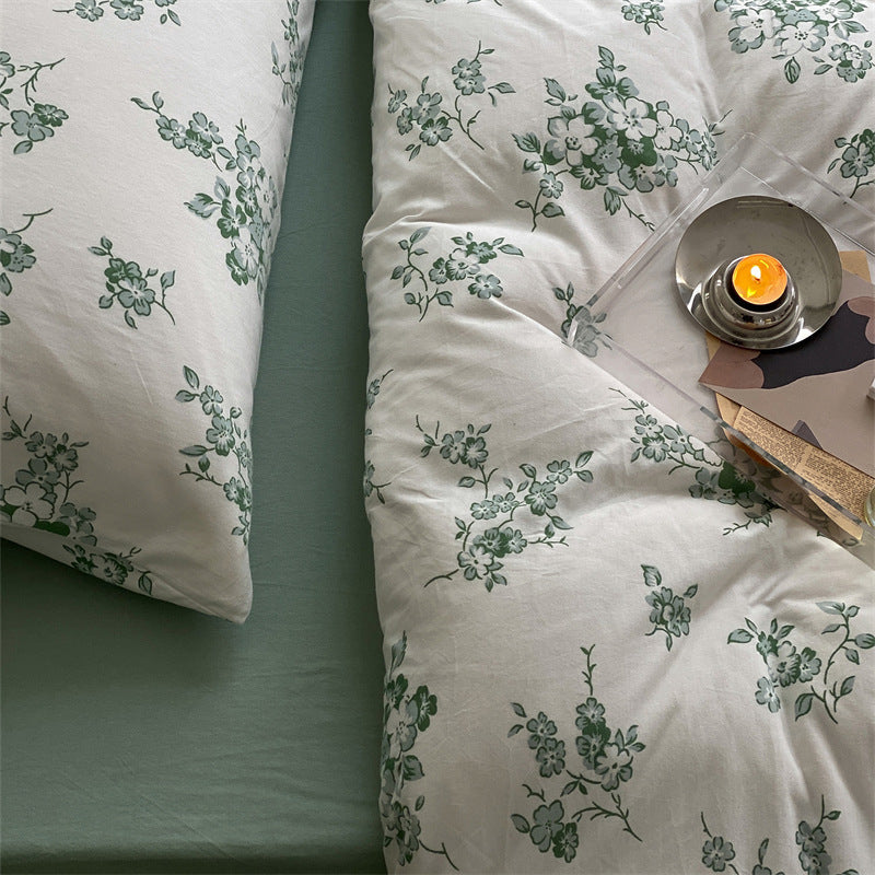 Cotton percale duvet cover set with delicate wildflower print and breathable finish