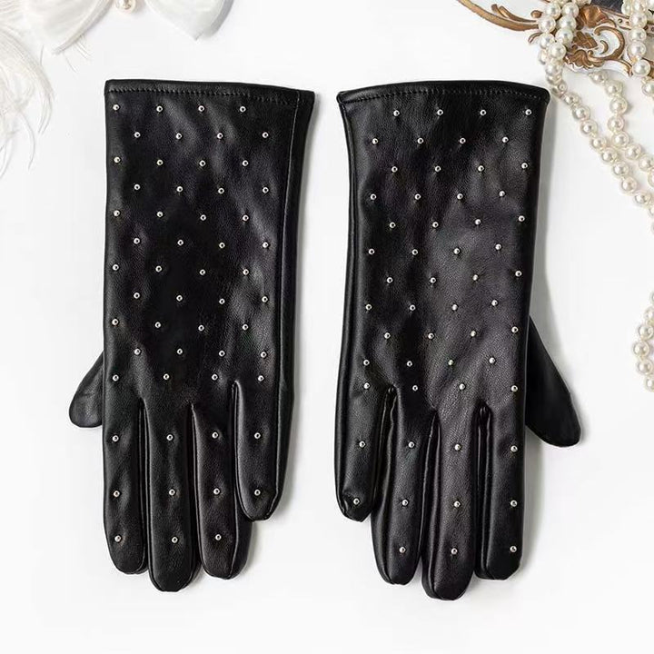 Elegant Leather Gloves with Chain Detail Kalsten