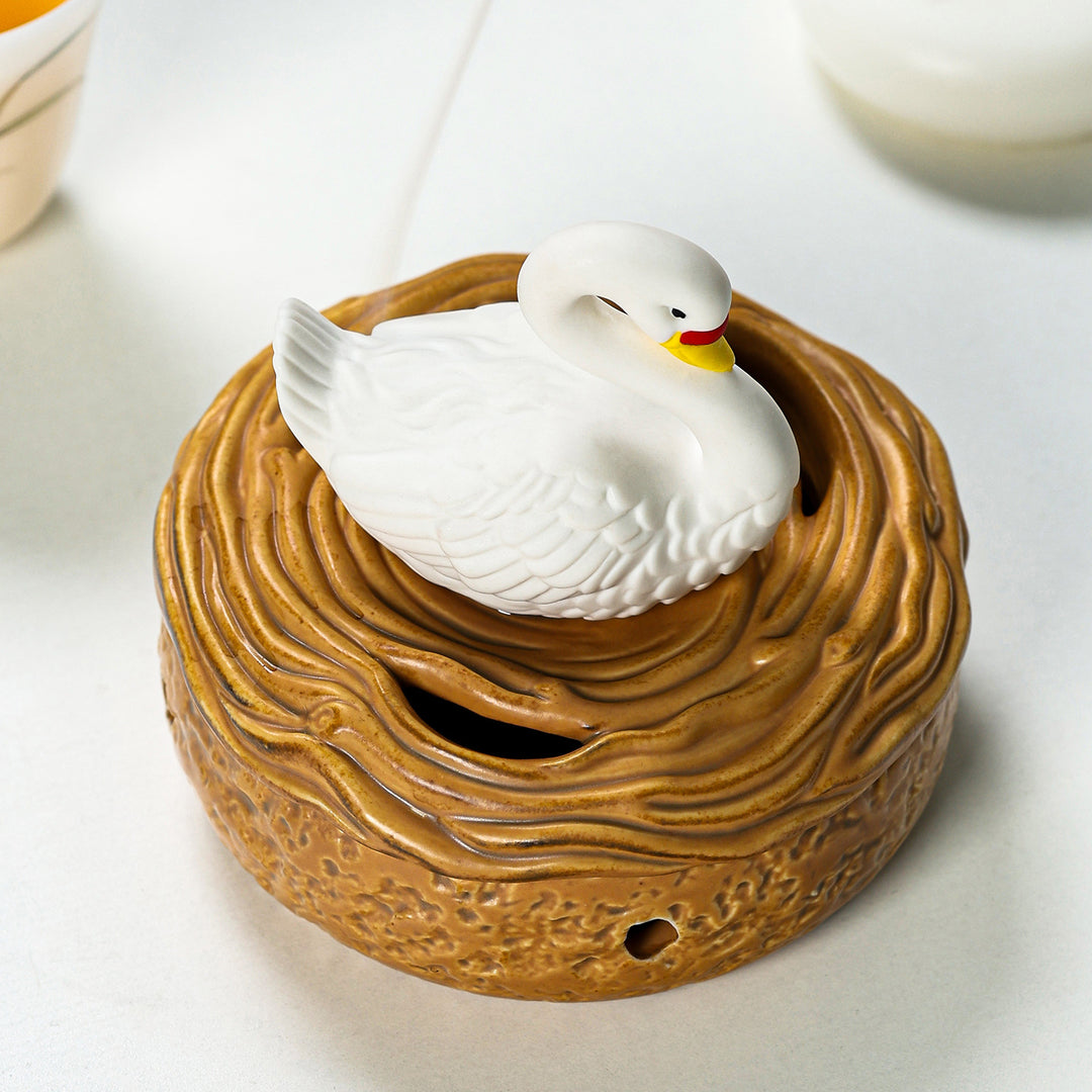 Artistic Swan Figurine Kalsten