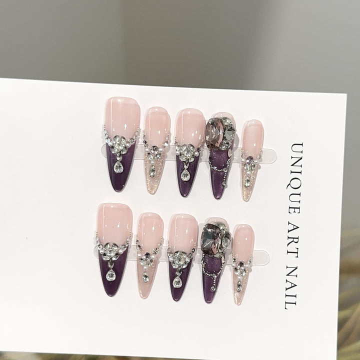 Decorative Stiletto Press-On Nail Set