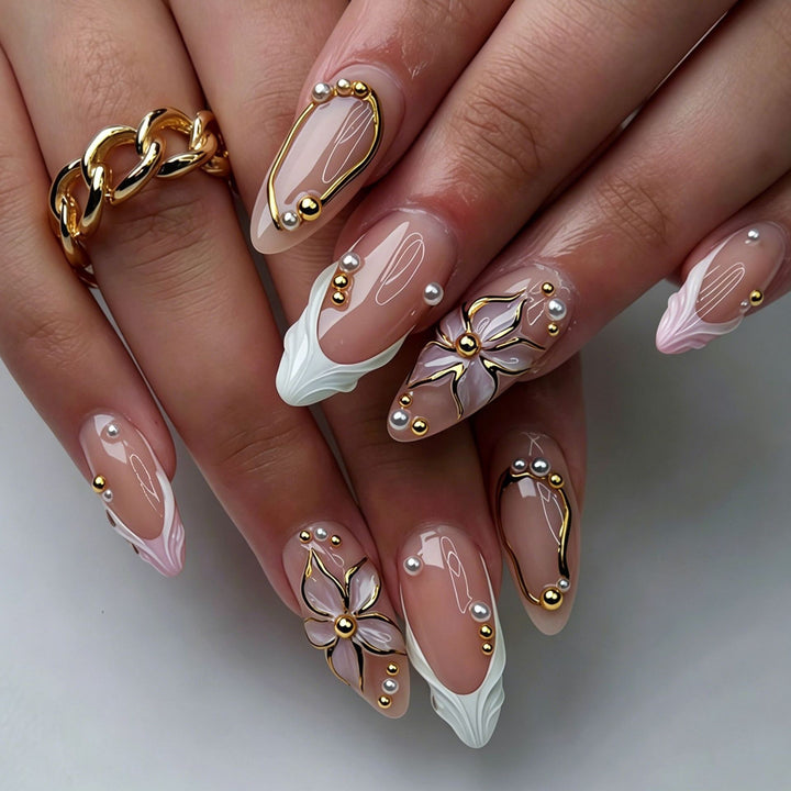 Artistic Nail Tips with Autumn Motifs Kalsten