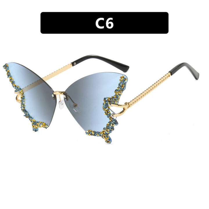 Women's large cat-eye sunglasses with sparkling rhinestone embellishment and elegant frame Kalsten