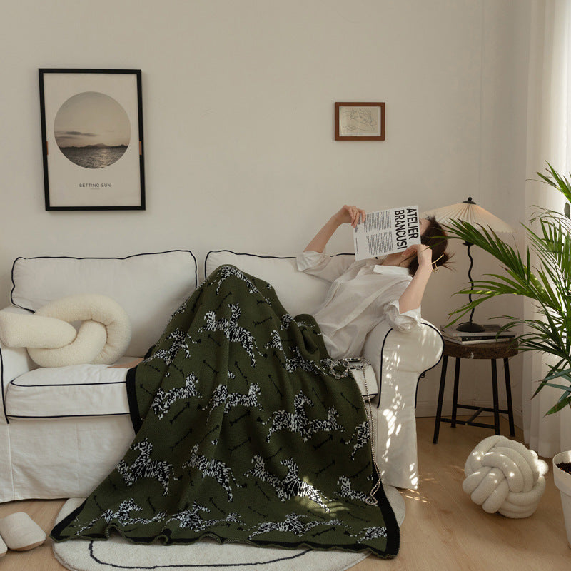 Stylish Animal Print Throw Blanket