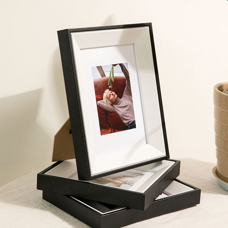Elegant Tabletop Photo Frame for Home Display