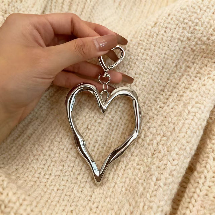 Heart-Shaped Keychain Holder Kalsten
