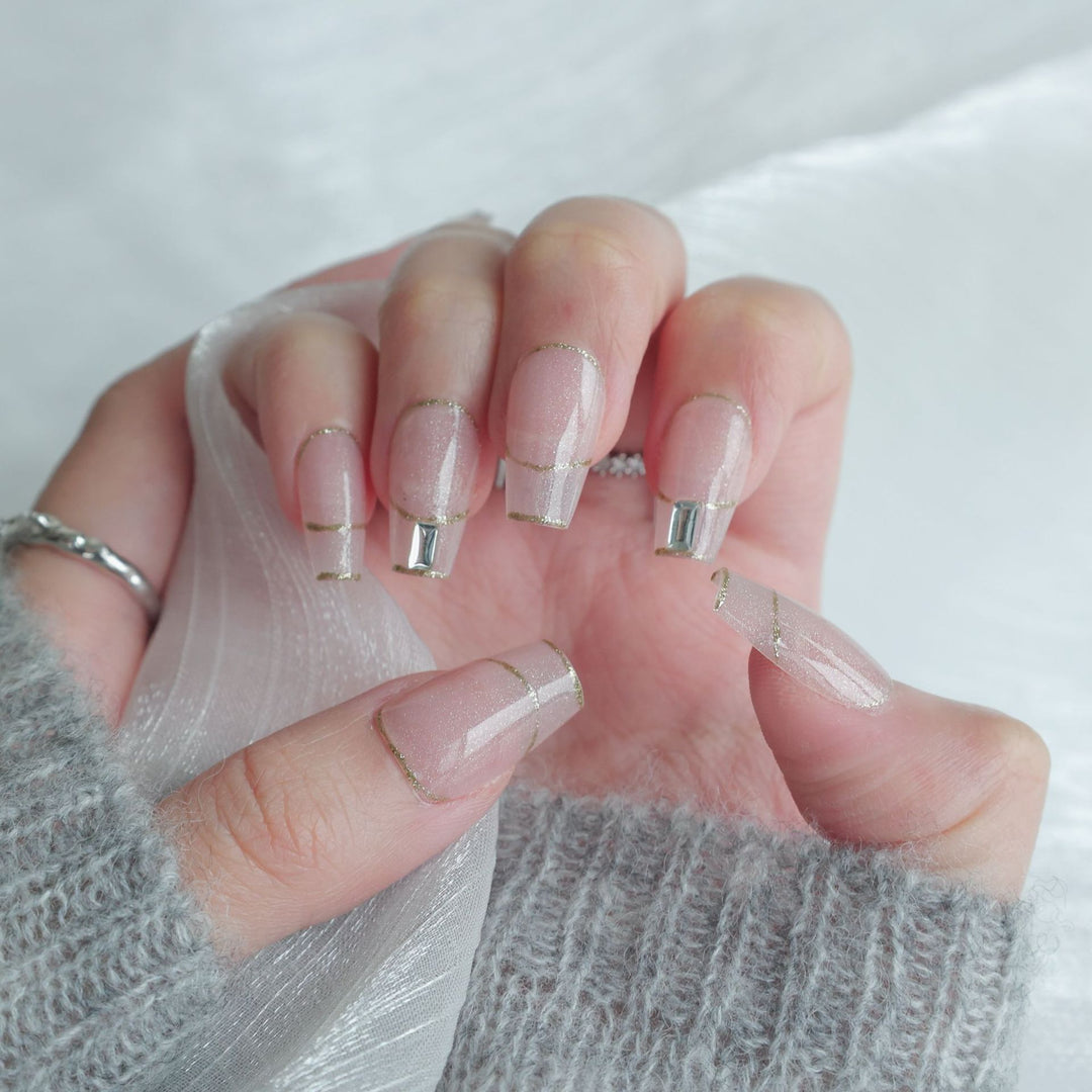 Butterfly-Embellished Press-On Nail Set
