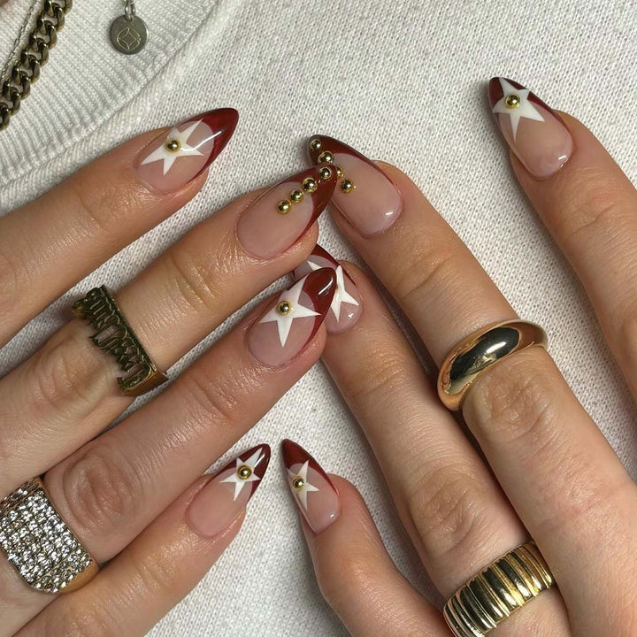Artistic nail art with geometric patterns Kalsten