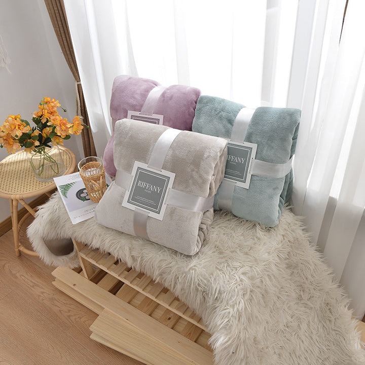 Luxurious Soft Microfiber Blanket Kalsten
