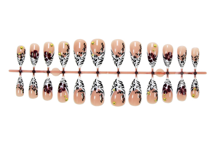 Artificial nail set with floral and geometric design Kalsten