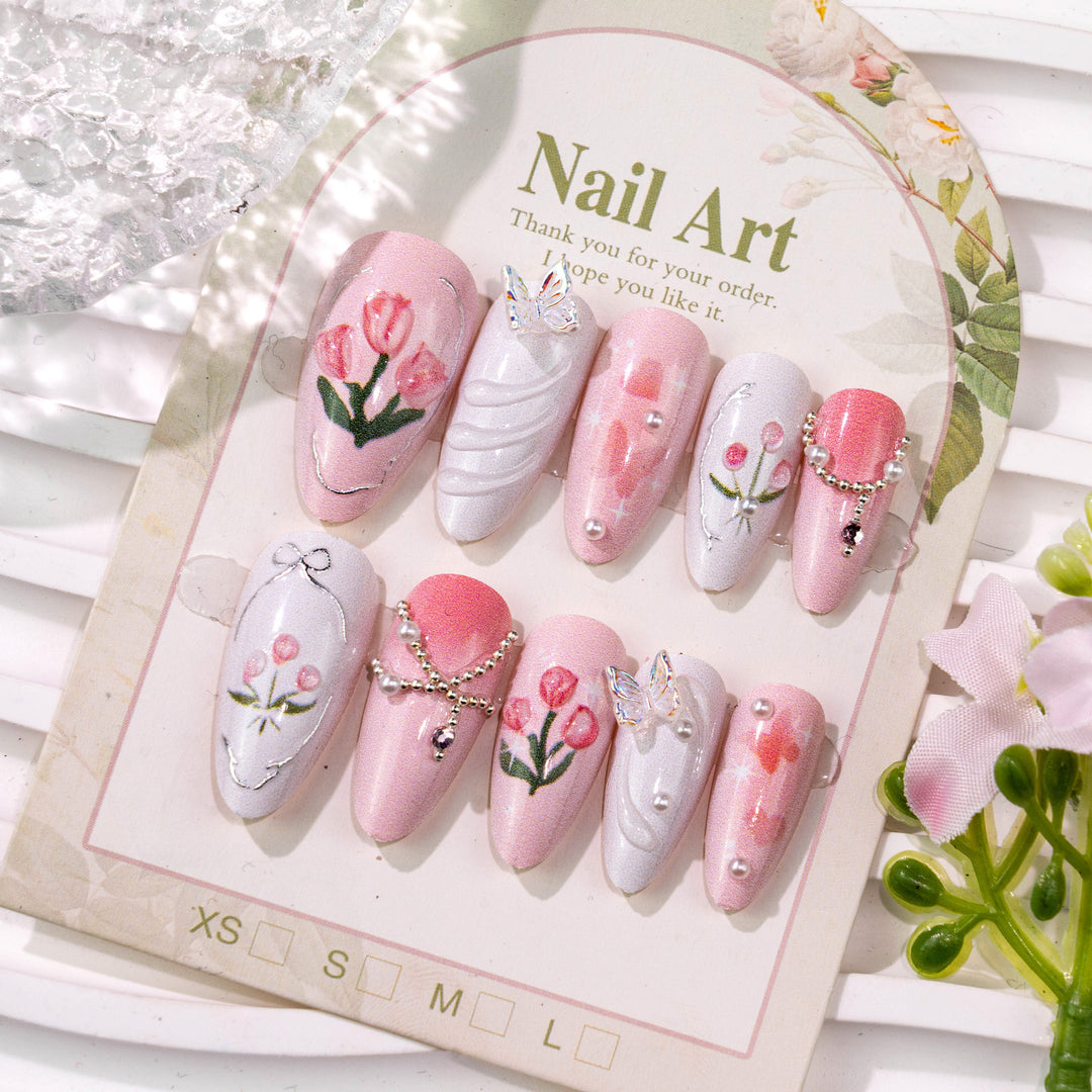Floral Design Press-On Nail Art Set