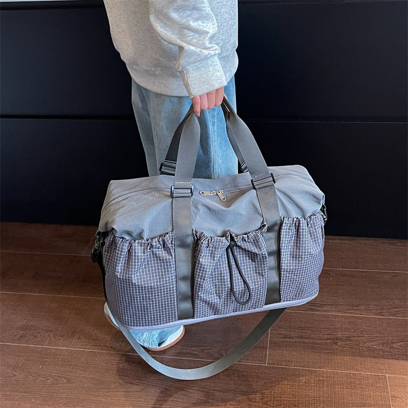 Large Capacity Weekend Duffle