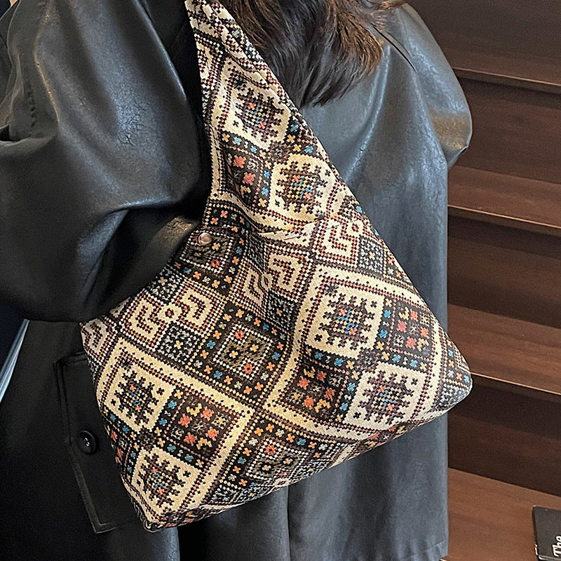 Bohemian Patterned Hobo Bag