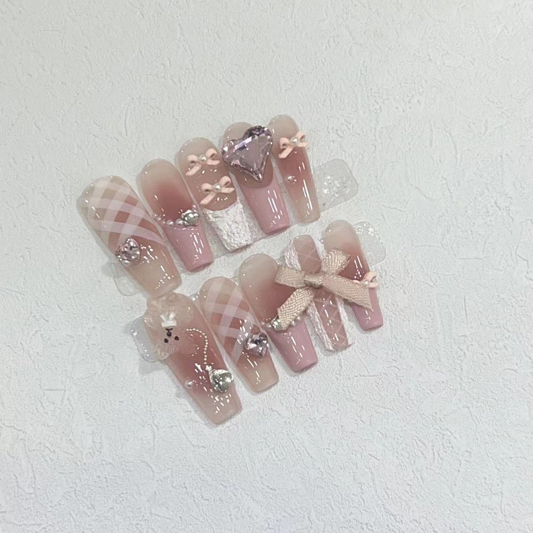 Decorative Press-On Nail Set with Charming Accents Kalsten