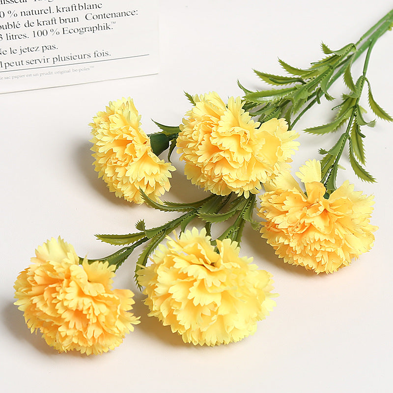 Realistic Floral Carnation Bouquet