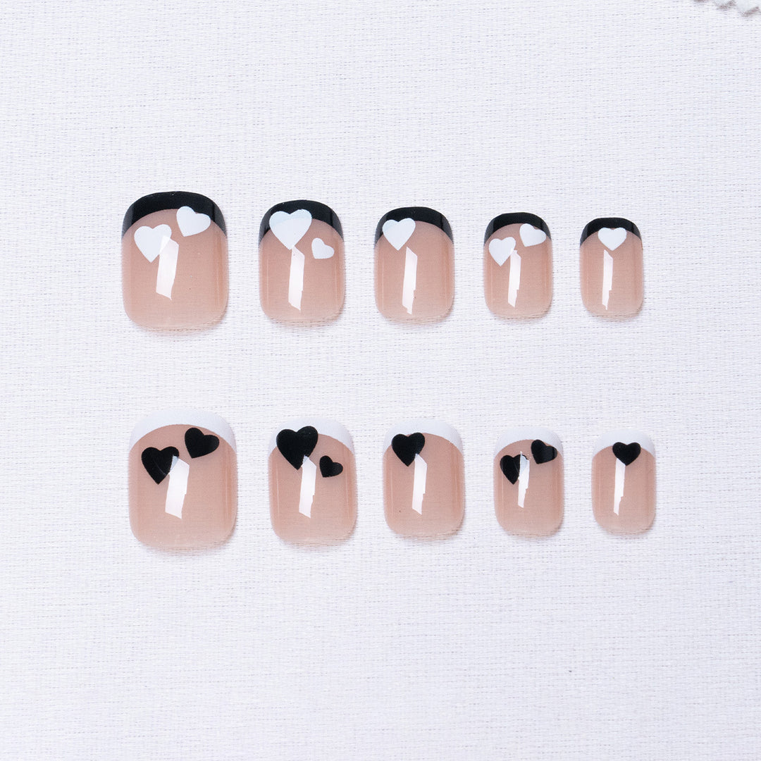 Heart-Accent Press-On Nail Art
