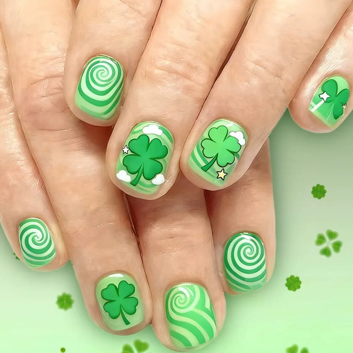 Festive Shamrock Nail Art Kalsten