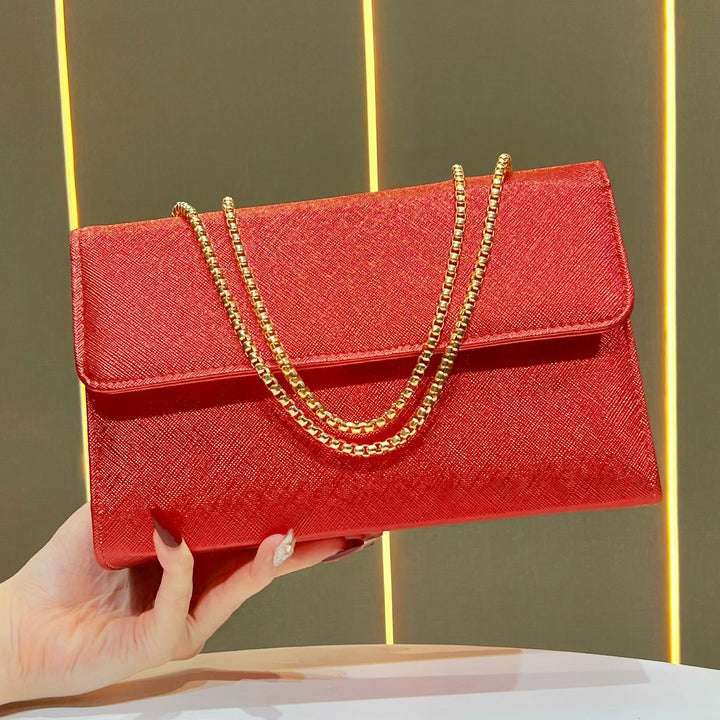 Elegant Chain-Linked Evening Bag