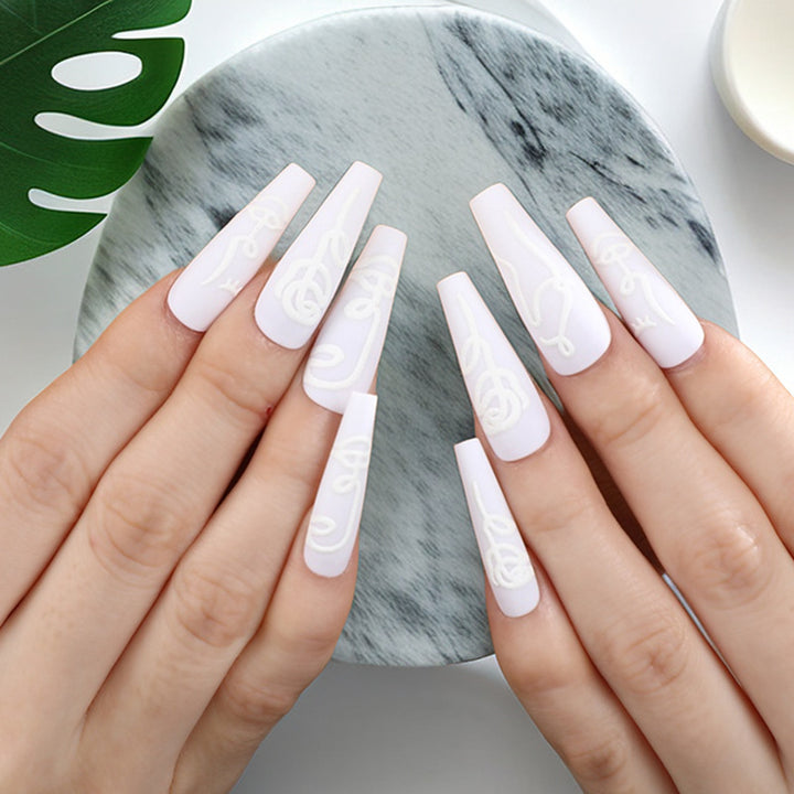Glossy Design Artificial Nails Kalsten