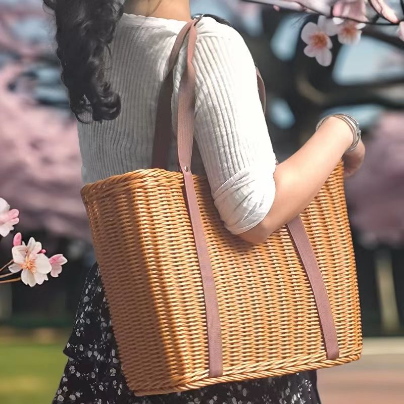 Rustic Woven Storage Basket Kalsten