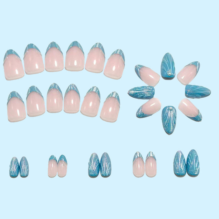 Artificial Nails in Elegant Wave Design Kalsten