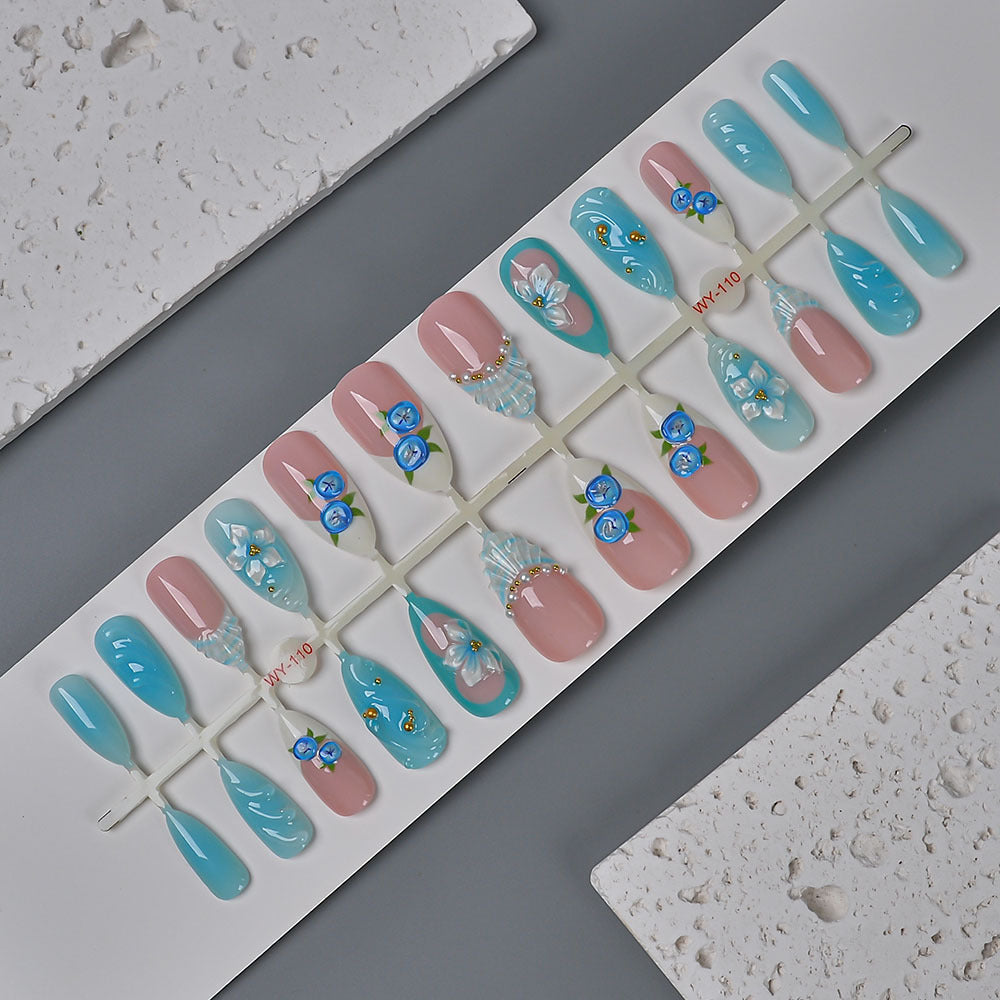 Floral Decorative Press-On Nail Set Kalsten