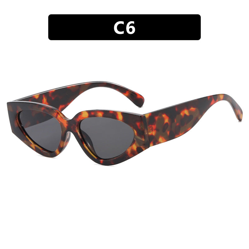 Women's Cat-Eye Sunglasses with Extravagant Design and Protective UV Filter Kalsten